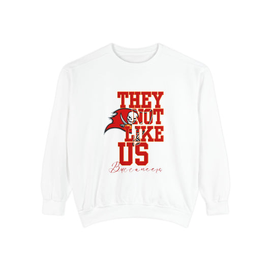 Unisex Garment-Dyed Sweatshirt